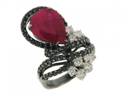 Celebrity Style Pear Ruby Black & White Diamond 18k Gold Cocktail Ring