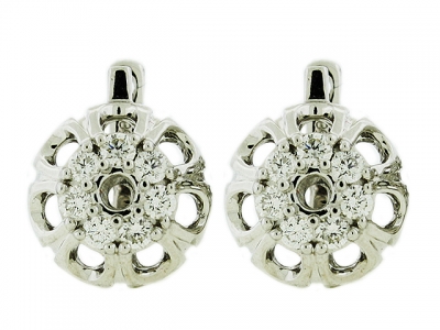18k White Gold Circle Shape Petal Design Diamond Center Semi Mount Earrings