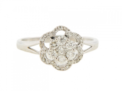 18k White Gold Pave Diamond Flower Ring