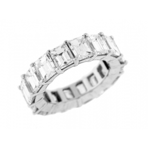 8 ct VS2 Emerald Cut Diamond 14k Gold Eternity Band