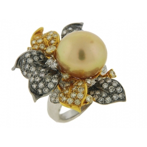 Celebrity Style South Sea Pearl & Diamond 18k Gold Flower Cocktail Ring