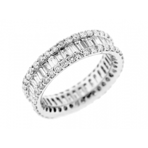 3.03 ct Round & Emerald Diamond 18k Gold Eternity Band