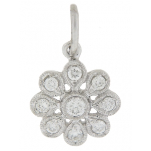 18k White Gold Diamond Flower Pendant