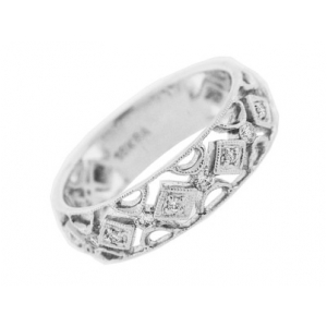 Bezel Set Diamond 18k Gold Anniversary Milgrain Ring